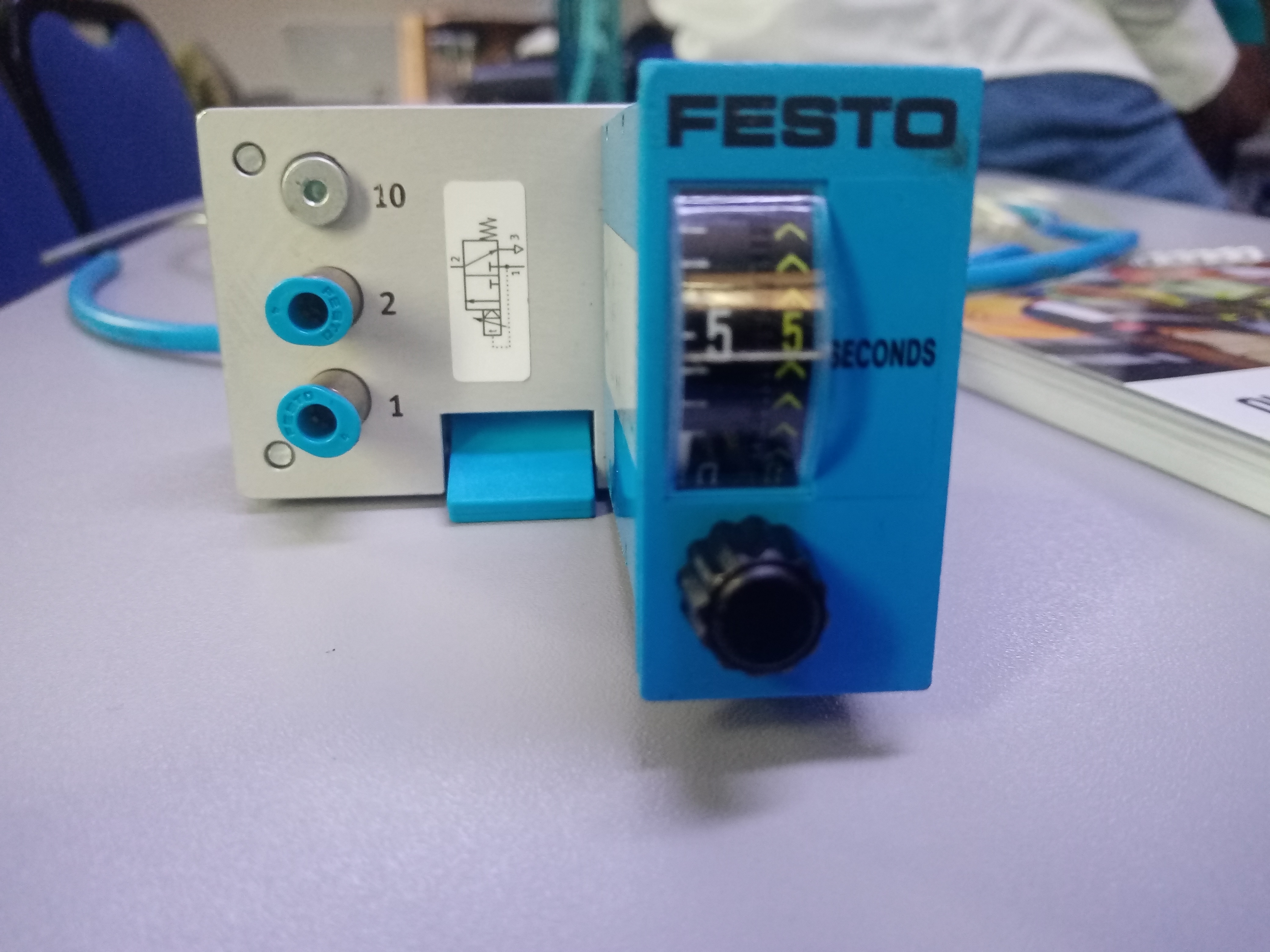 image of pneumatic timer
