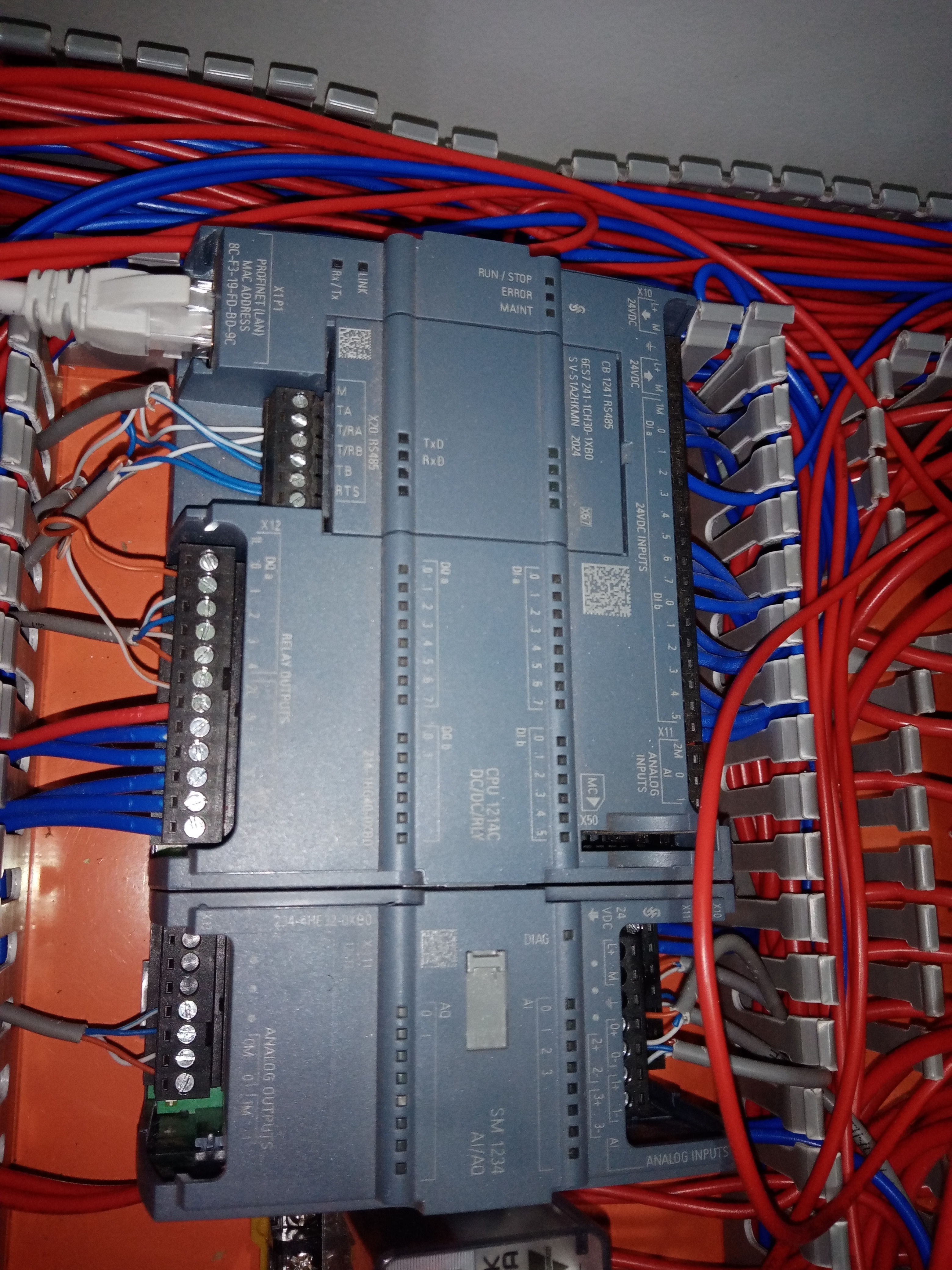 image of a S7-1200PLC